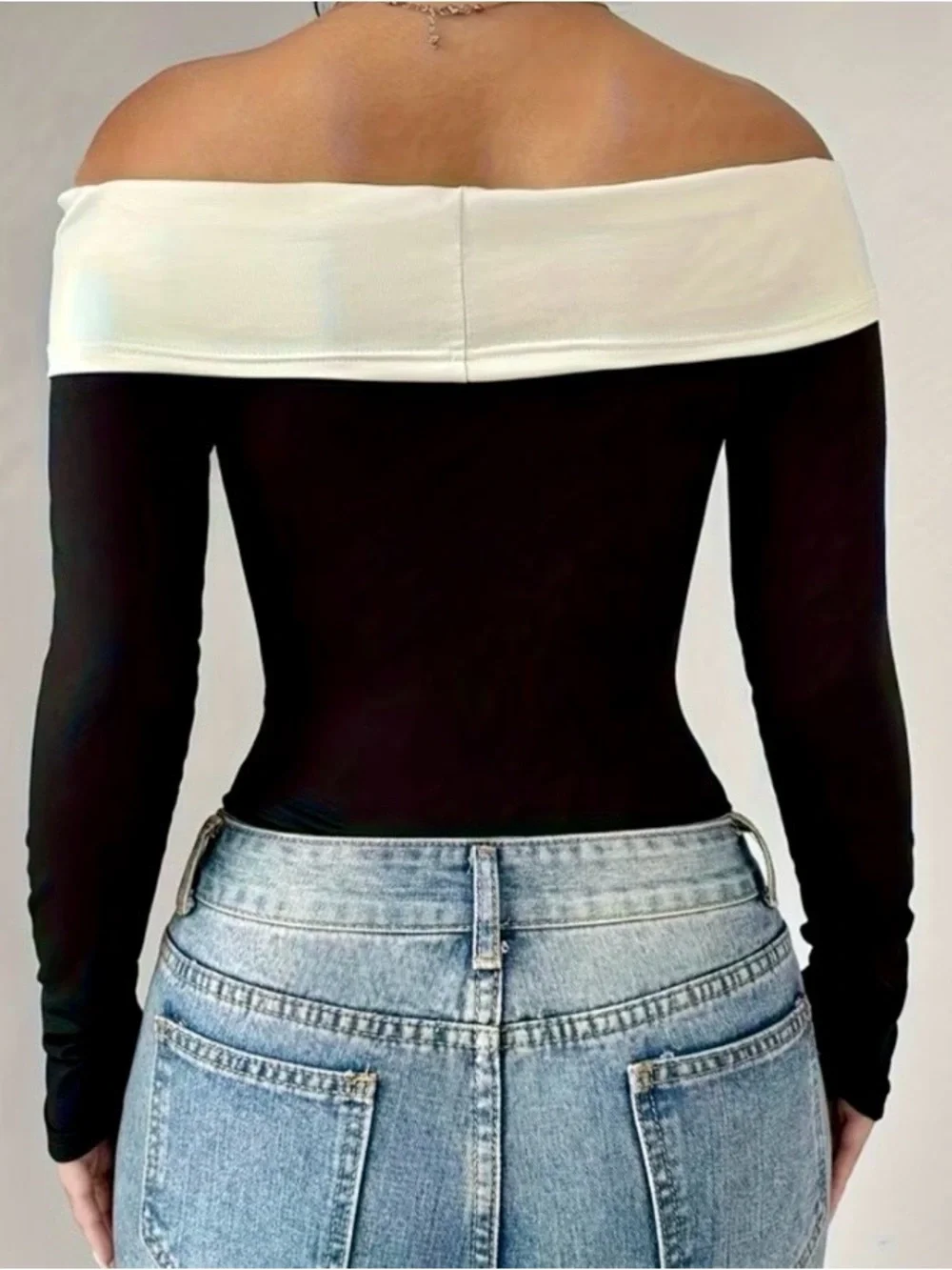 Off-the-Shoulder Bow Detail Bodysuit - Size XL - NWOT! - Picture 4 of 8